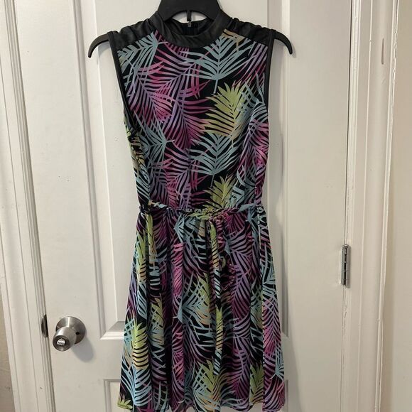 Fit and flare dress - Picture 1 of 4